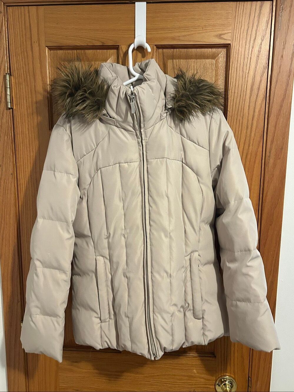 Calvin Klein Women's M Beige 60% Duck Down Faux Fur Hooded Puffer Jacket Coat